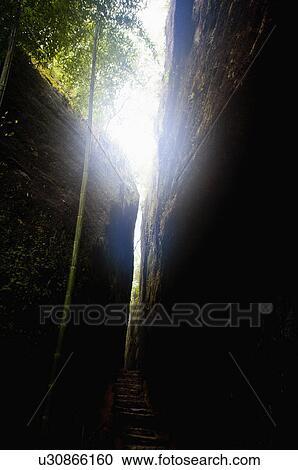 Stock Image - Asia, China, Fujian, UNESCO, World Cultural Heritage, World Natural Heritage, Wuyi Mountain, A Ray Of Sky Scenic Area, A Ray Of Sky. Fotosearch