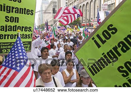 Stock Image - Hundreds of thousands of immigrants participate in march for Immigrants and Mexicans protesting against Illegal Immigration reform by U. S. Congress, Los Angeles, CA, May 1, 2006. Fotosearch