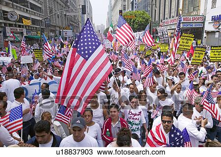 Stock Image - Hundreds of thousands of immigrants participate in march for Immigrants and Mexicans protesting against Illegal Immigration reform by U. S. Congress, Los Angeles, CA, May 1, 2006. Fotosearch