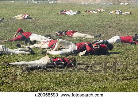 Stock Image - Re-enactment of Attack on Redoubts 9 & 10 where the major infantry action of the siege of Yorktown took place. General Washington's armies captured two British fortifications, Endview Plantation (circa 1769), near Yorktown Virginia. Part of the 225th an. Fotosearch