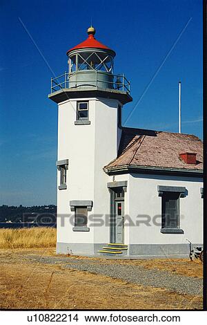 Picture - lighthouse located at PtRobinson, Washington. Fotosearch