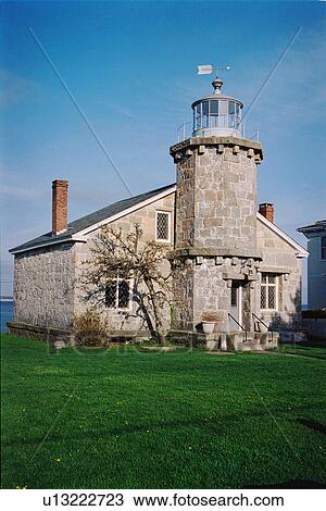 lighthouse located at St. onington Harbor, Conneticut, United States View Large Photo Image Stock Image - lighthouse located at St. onington Harbor, Conneticut, United States. Fotosearch