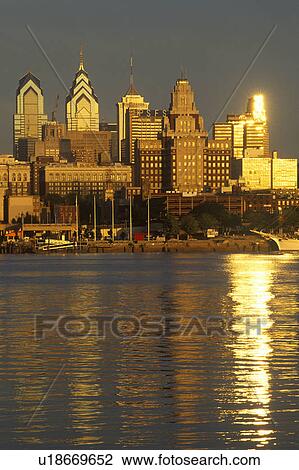 Sunrise over Philadelphia from the Delaware River View Large Photo Image Stock Image - Sunrise over Philadelphia from the Delaware River. Fotosearch