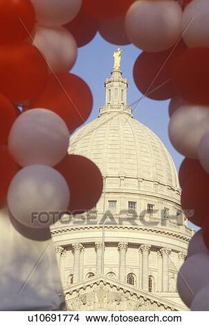 State Capitol of Wisconsin, Madison View Large Photo Image Picture - State Capitol of Wisconsin, Madison. Fotosearch