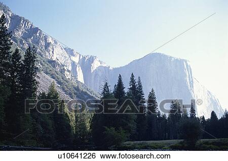 Stock Photograph - Half Dome. Fotosearch