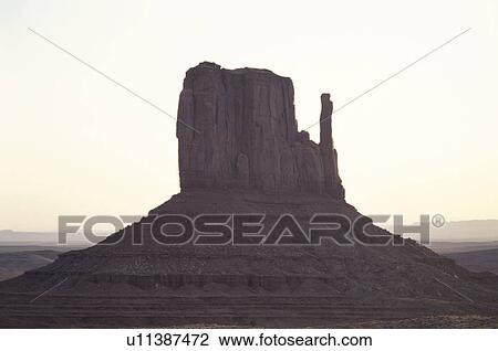 Stock Image - Monument Valley. Fotosearch