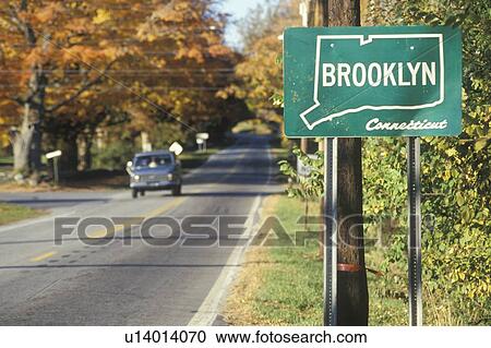 A sign for Brooklyn, Connecticut View Large Photo Image Stock Image - A sign for Brooklyn, Connecticut. Fotosearch