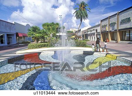 Fountain in Lincoln Mall in the Art-Deco District of south beach, Miami Beach, Florida View Large Photo Image Picture - Fountain in Lincoln Mall in the Art-Deco District of south beach, Miami Beach, Florida. Fotosearch