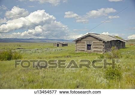 Stock Photo - Deserted cabin. Fotosearch