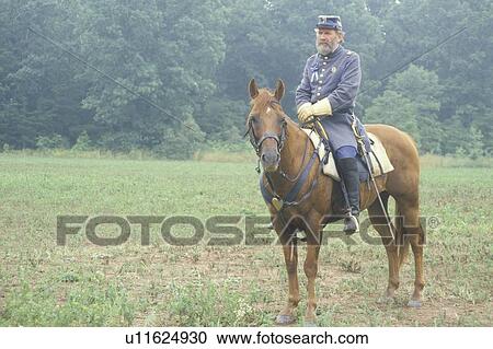 Stock Image - Historical reenactment of the Battle of Manassas, marking the beginning of the Civil War. Fotosearch