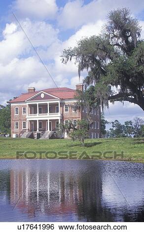 Pre-Revolutionary War Plantation View Large Photo Image Stock Photograph - Pre-Revolutionary War Plantation. Fotosearch