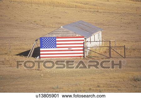 American Flag Hung On An Old Barn Stock Image U13805901 Fotosearch