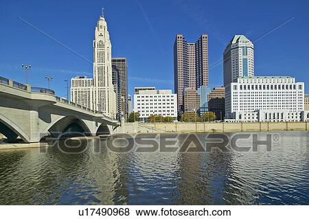 Scioto River and Columbus Ohio skyline in autumn View Large Photo Image Stock Photo - Scioto River and Columbus Ohio skyline in autumn. Fotosearch
