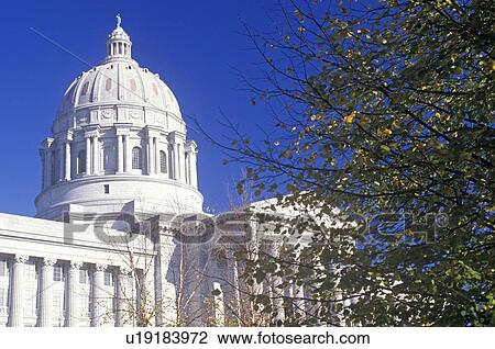 Stock Image - State Capitol of Missouri, Jefferson City. Fotosearch