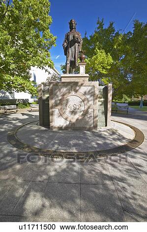 Stock Image - Statue of Christopher Columbus at State Capitol in Columbus, Ohio . Fotosearch