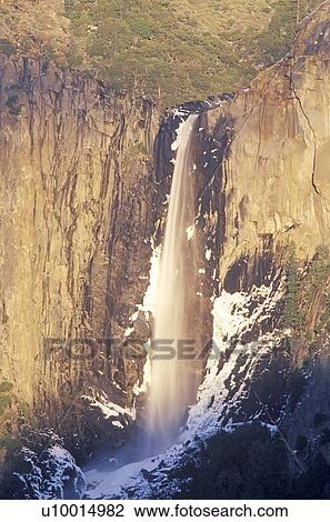 Stock Image - Bridal Veil Falls, Yosemite National Park. Fotosearch