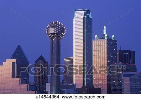 Dallas skyline at night View Large Photo Image Picture - Dallas skyline at night. Fotosearch