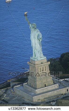 Stock Photo - Statue of Liberty. Fotosearch
