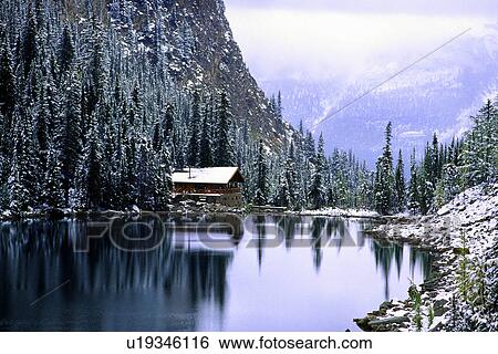 Stock Photograph - cabin, America, blue, banff, america, Canada, abenddaemmerung. Fotosearch