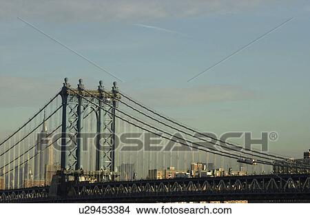 Picture - Manhattan Bridge, New York City. Fotosearch