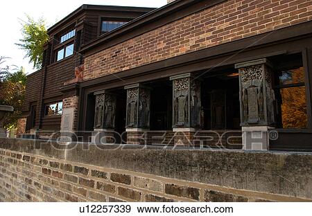 Facade of a building in Oak Park in Chicago View Large Photo Image Stock Photo - Facade of a building in Oak Park in Chicago. Fotosearch