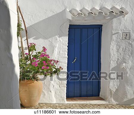facade, shadow, doorway, entranceway, entry, entryway, gateway View Large Photo Image Stock Image - facade, shadow, doorway, entranceway, entry, entryway, gateway. Fotosearch