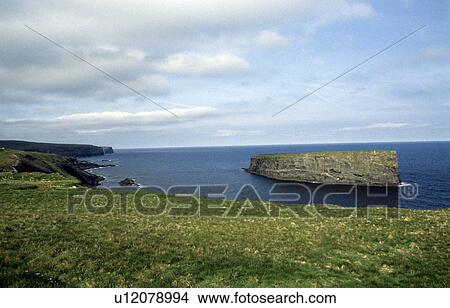 Picture - blue, coast, green, head, ireland, klaus. Fotosearch