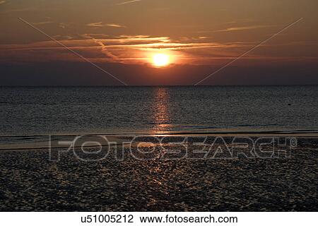 gluupoog, beach, germany, evening atmosphere, ebb, haas, afterglows View Large Photo Image Stock Image - gluupoog, beach, germany, evening atmosphere, ebb, haas, afterglows. Fotosearch