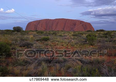 wolkenstimmung, abenddaemmerung, Australia, australisch, ayers, big, center View Large Photo Image Stock Photo - wolkenstimmung, abenddaemmerung, Australia, australisch, ayers, big, center. Fotosearch