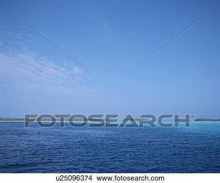 Picture - Seascape on a sunny day in Tahiti. Fotosearch