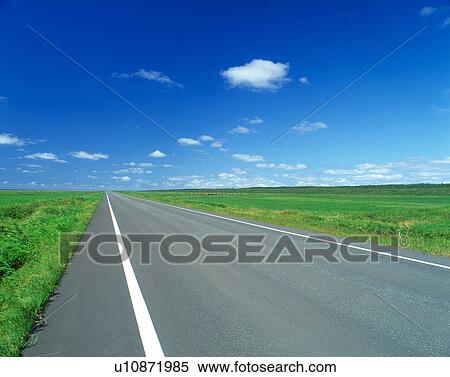 Road that leads to horizon View Large Photo Image Stock Photography - Road that leads to horizon. Fotosearch