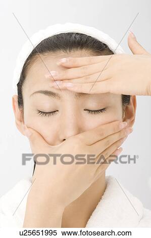 Woman who does skin care View Large Photo Image Stock Photography - Woman who does skin care. Fotosearch