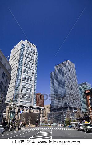 Picture - Marunouchi. Fotosearch