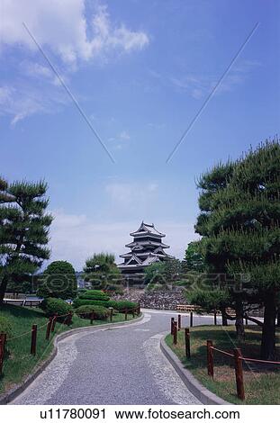 Matsumoto Castle in Nagano Prefecture, Japan View Large Photo Image Stock Image - Matsumoto Castle in Nagano Prefecture, Japan. Fotosearch