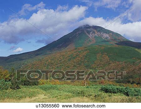 Rausu dake, Shiretoko, Hokkaido, Japan View Large Photo Image Stock Image - Rausu dake, Shiretoko, Hokkaido, Japan. Fotosearch