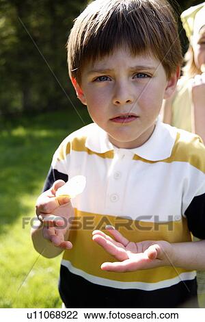 Children eating potato chips View Large Photo Image Stock Image - Children eating potato chips. Fotosearch