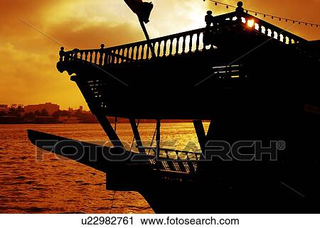 silhouette, dubai, port, boat, deira, creek, sunset View Large Photo Image Stock Image - silhouette, dubai, port, boat, deira, creek, sunset. Fotosearch