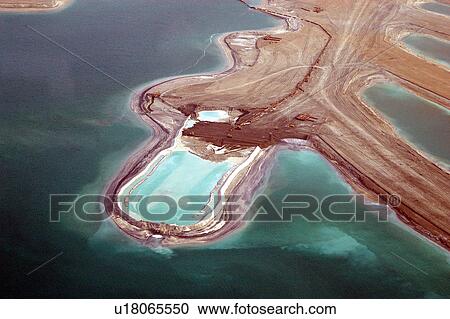 Stock Image - dubai, aerial, dubai, palm, jebel, construction. Fotosearch