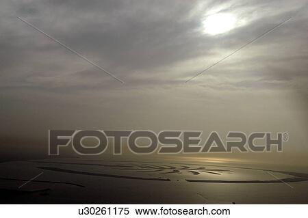 Stock Photography - dubai, aerial, dubai, palm, jebel, construction. Fotosearch
