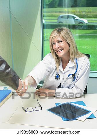 Doctor female hand job photo 430