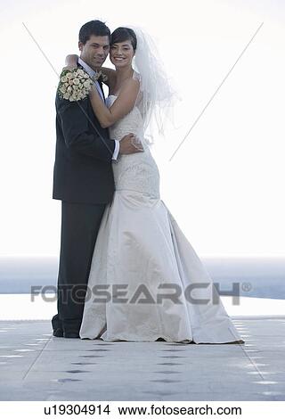 Picture - Portrait of a bride and groom. Fotosearch