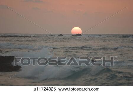 Big Island of Hawaii - sunset from beach View Large Photo Image Stock Photography - Big Island of Hawaii - sunset from beach. Fotosearch