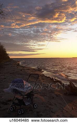 Stock Photography - Lake Scenes. Fotosearch
