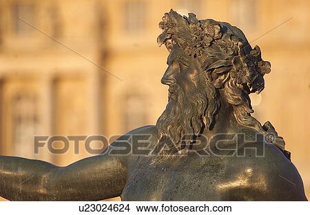 Chateau de Versailles, France View Large Photo Image Picture - Chateau de Versailles, France. Fotosearch