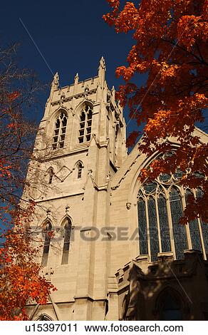 A church building in Oak Park in Chicago View Large Photo Image Stock Image - A church building in Oak Park in Chicago. Fotosearch