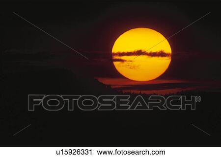 Setting Sun View Large Photo Image Stock Image - Setting Sun. Fotosearch