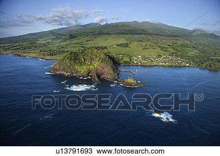 Stock Image - Coastal community in Maui, Hawaii. Fotosearch