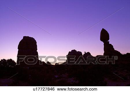 Stock Photograph - Balanced Rock. Fotosearch