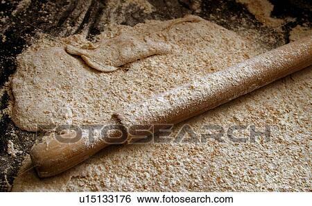 Stock Photograph - Rolling pin and flour. Fotosearch