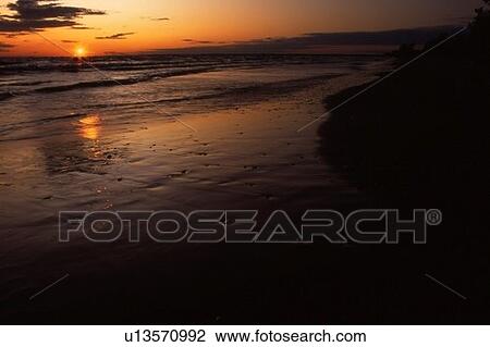 Stock Image - A beautiful sunset. Fotosearch